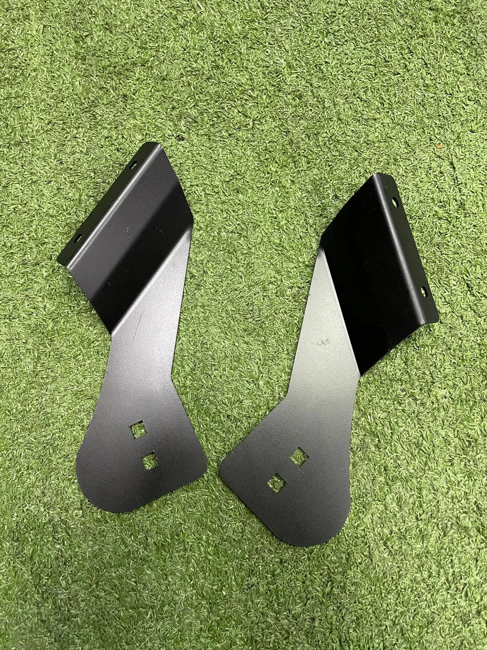 ATP A Pillar LED Lamp Roof Light Bracket For Mitsubishi Triton MQ MR 2015-Current