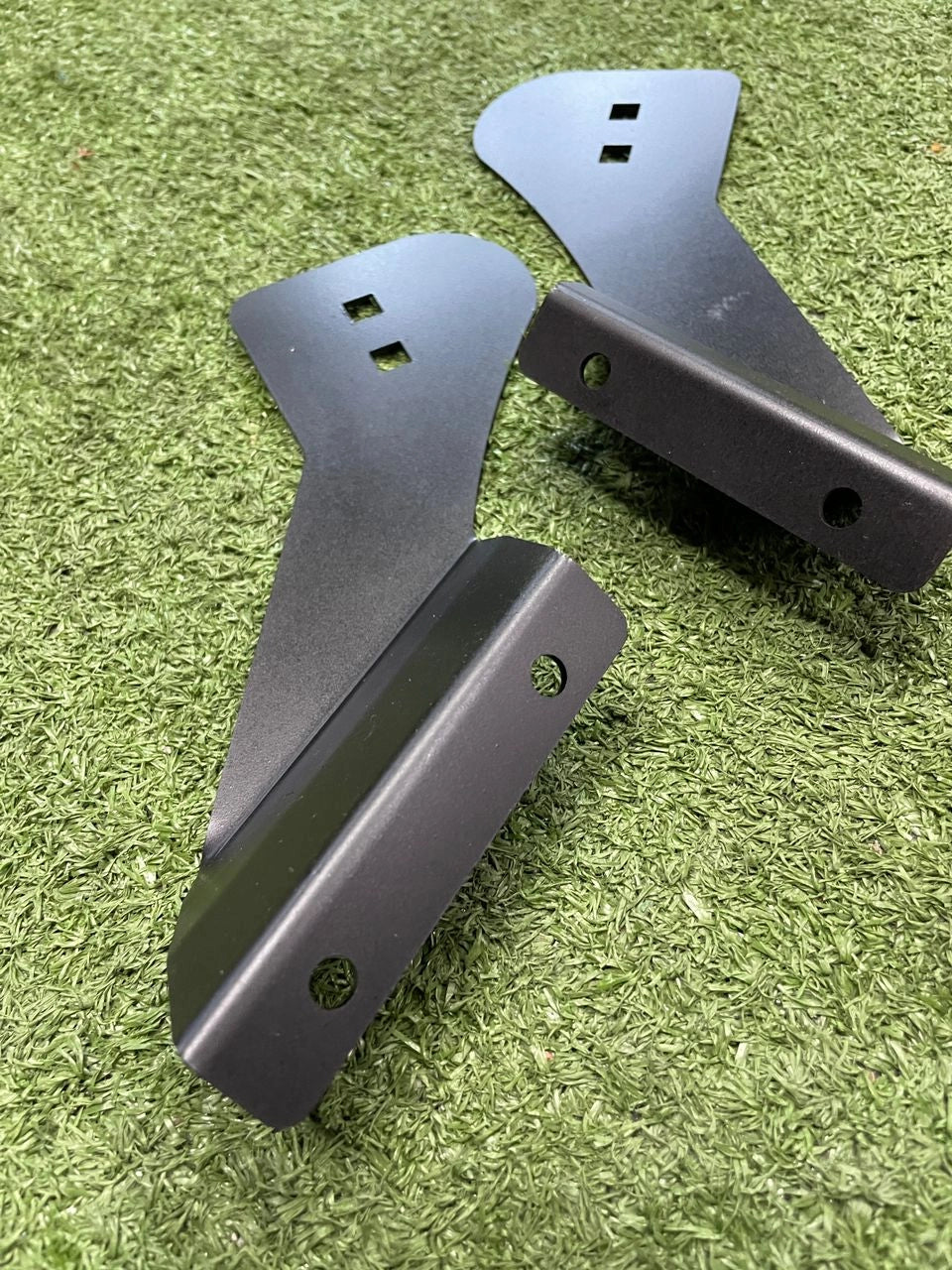 ATP A Pillar LED Lamp Roof Light Bracket For Mitsubishi Triton MQ MR 2015-Current