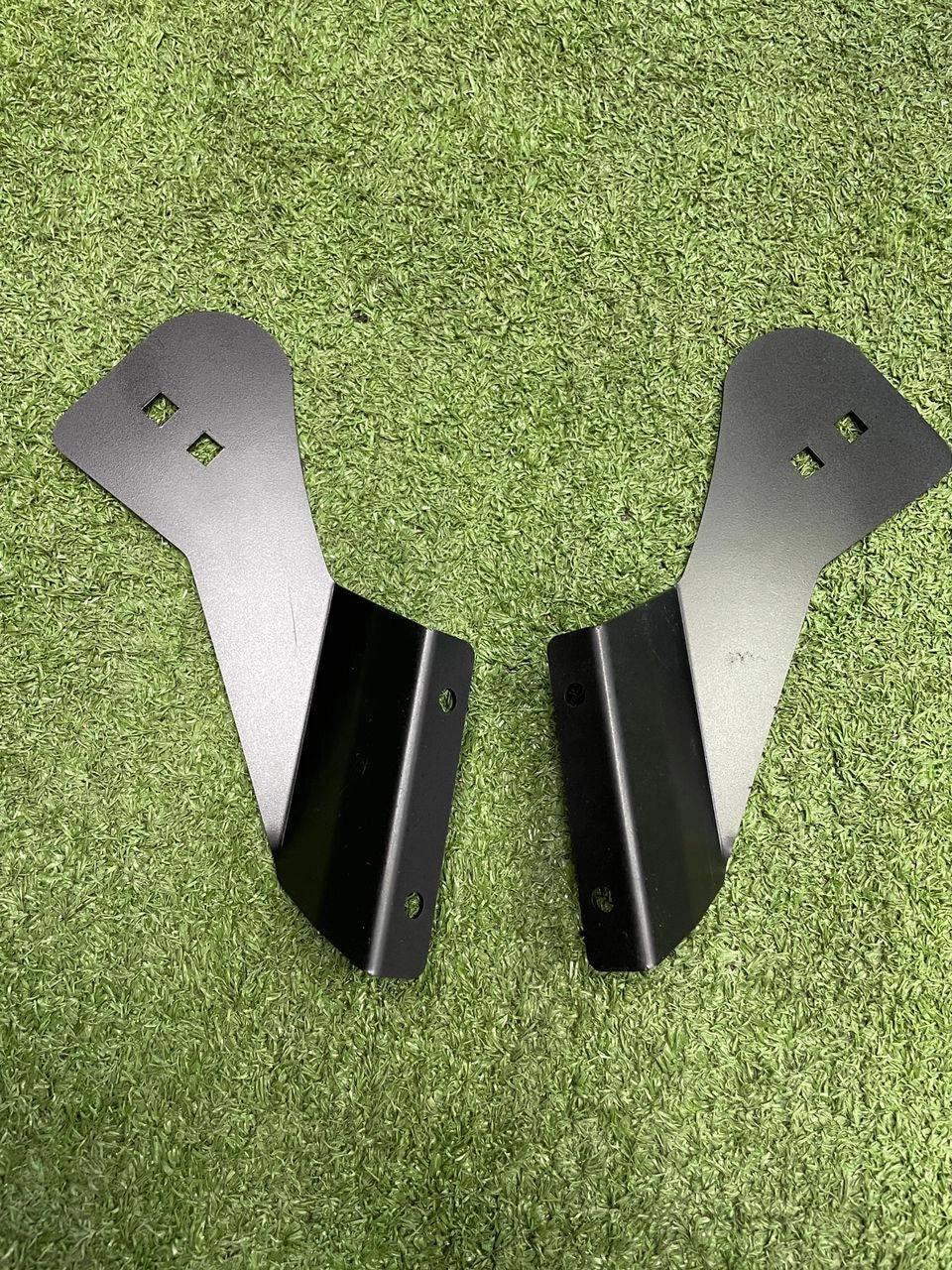 ATP A Pillar LED Lamp Roof Light Bracket For Mitsubishi Triton MQ MR 2015-Current